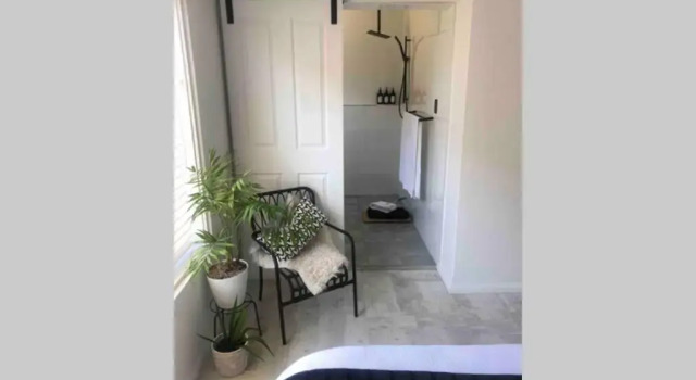 Апартаменты Beautifully renovated quiet unit in Cronulla