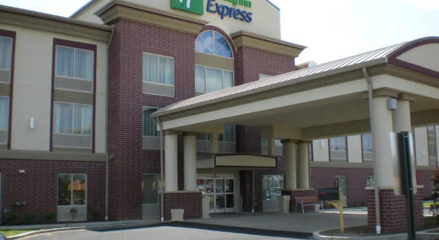 Holiday Inn Express Bentleyville, Buchen Sie Hotel Bentleyville 