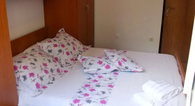 Apartment Rose, Забронировать Апартаменты/квартира Апартаменты Макарска, рядом с Набережная Рива (Макарска), Апартаменты/квартира