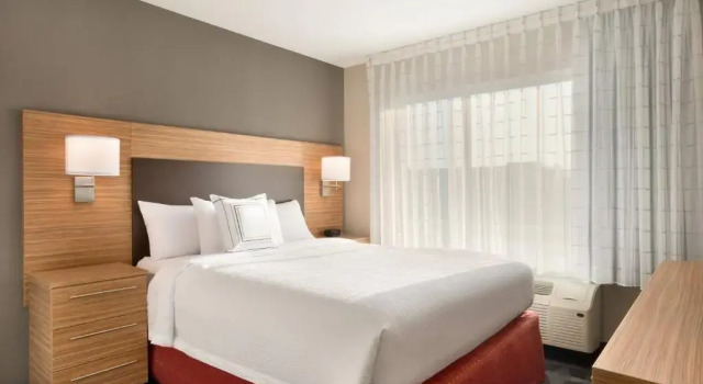 Двухместный люкс c 1 комнатой TownePlace Suites by Marriott Milwaukee Grafton