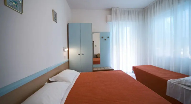 Трёхместный номер Standard с балконом Hotel Savina
