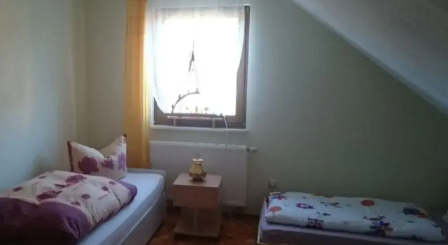 Коттедж с балконом Daumler "house Am Weisswald"