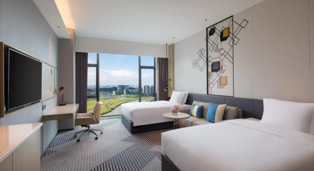 Двухместный номер Standard Crowne Plaza Foshan Nanhai - an IHG Hotel