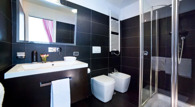 Семейные апартаменты с 2 комнатами Rent In Rome - Flo's Apartment