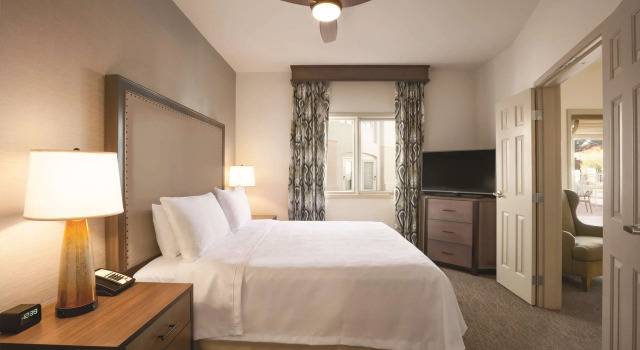 Windmill All Suites at St. Philips Plaza, Rezerwuj Hotel Tucson Arizona