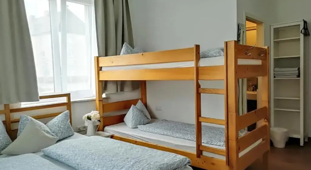 House L.A, Varaa Hotelli Hotellit Baijeri pysäköinnillä, Pysäköinti