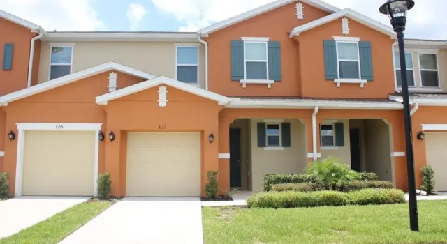 ACO FUN – 4 bd Townhome (1610), Rezerwuj Hotel Kissimmee Kissimmee