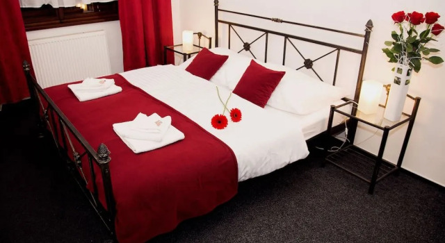 Hotel Centrum, Rezervovat Hotel Hotely v Olomouc Region s parkováním, Parkování