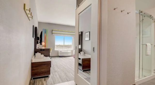 Hampton Inn & Suites Williamstown Ark Encounter