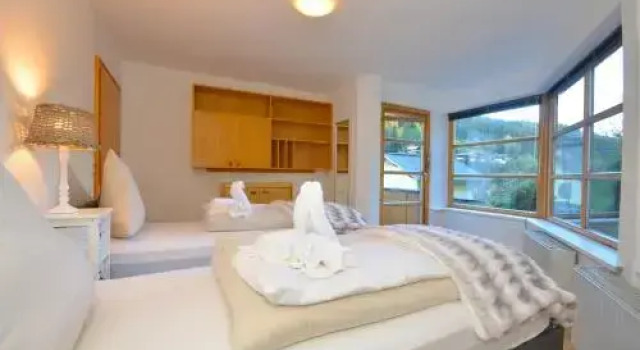 Villa Thumersbach by Alpen Apartments, Rezerwuj Apartament Hotele w Salzburg z parkingiem, Parking