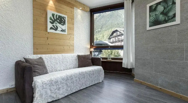 APARTMENT BEAUSITE - Alpes Travel - Central Chamonix - Sleeps 4, Забронировать Апартаменты/квартира Отели Chamonix City Centre с бассейном, рядом с Горнолыжный подъемник Эгиль ду Миди, Бассейн