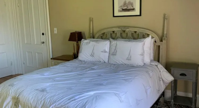 Номер Premium Captain Sweetser's Inn