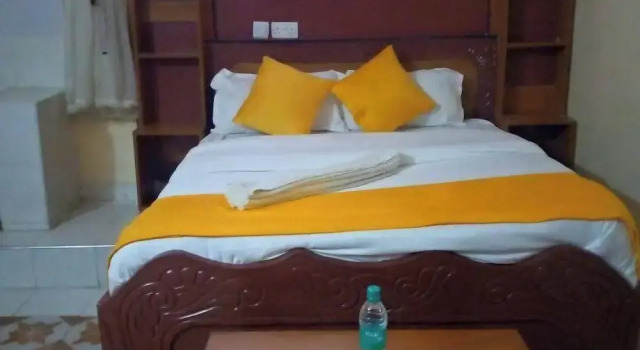 Camera Standard Sweet Bargain Hotel