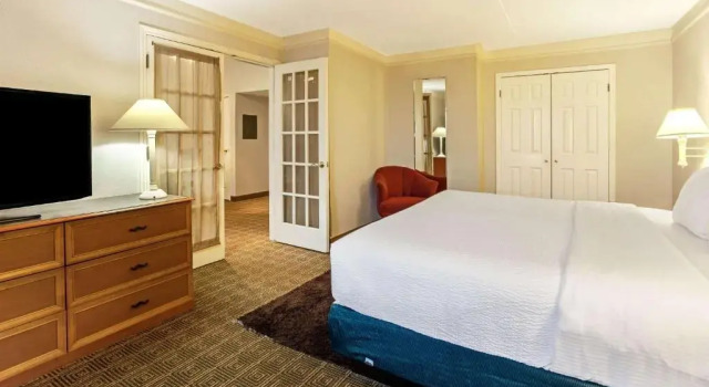 Suite La Quinta Inn by Wyndham College Station