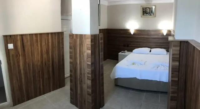 Yakamoz Otel, Varaa Hotelli Hotellit Marmara-alue pysäköinnillä, Pysäköinti