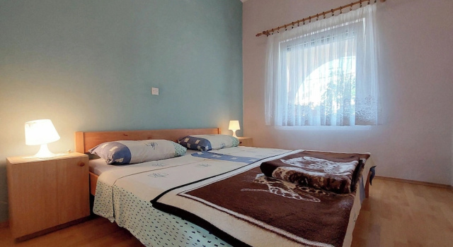 Apartments Baburic, Buchen Sie Ferienwohnung Hotels in Kvarner-Inseln mit Parkplatz, Parkplätze