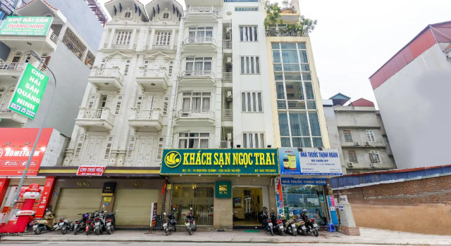OYO 1158 Ngoc Trai Hotel, Забронировать Отель Отели Кау Гиай с парковкой, Парковка