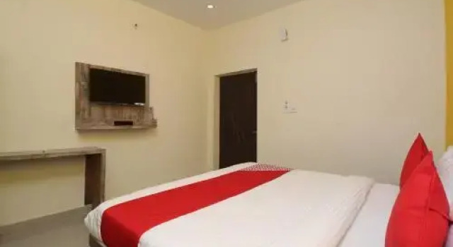 Ramayana by OYO Rooms