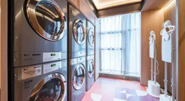 Orange Hotel (Changsha SongyaLake WuyuePlaza), Rezerwuj Hotel Hotele biznesowe w Changsha, 4* 5*