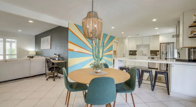 Коттедж 3 Mi to Old Town: Modern Oasis in Scottsdale!