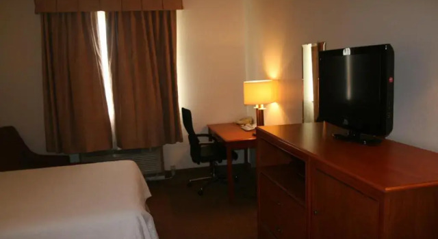 Oceanfront Lodge, Забронировать Отель Кресент-Сити California North Coast
