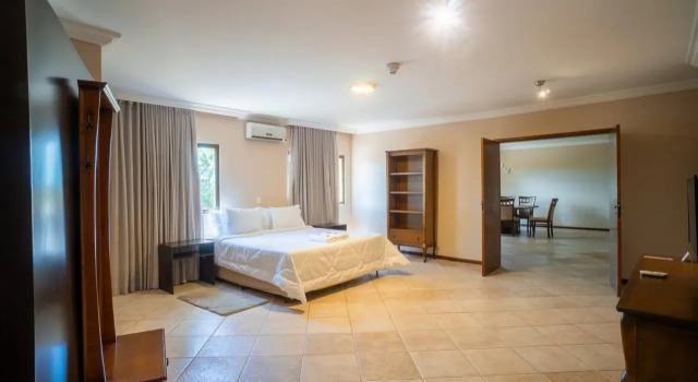 Suíça Iguaçu Hotel & Resort, Забронировать Курортный отель Отели Параны с бассейном, Бассейн