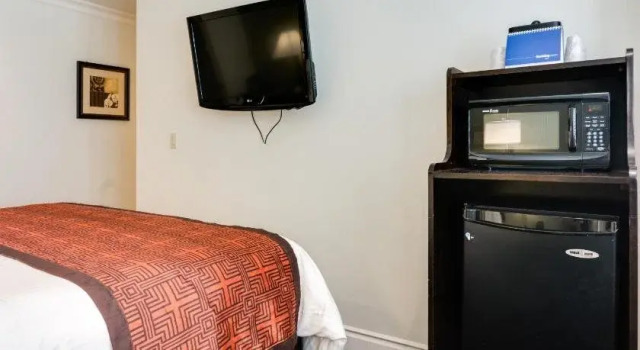 Seaside Inn