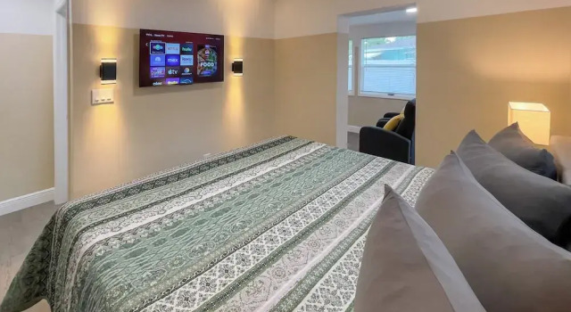 Студия Classic TriLuxe Inn & Studios