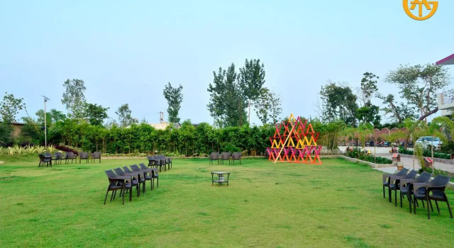 Tag Resorts Banyan Retreat Corbett, Rezerwuj Hotel Hotele w Kotabagh z basenem, Basen