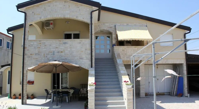Apartments Galic