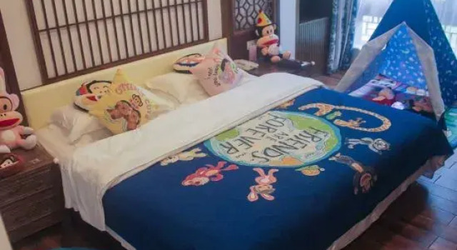 Номер Standard Taohuatanpan Holiday Hotel