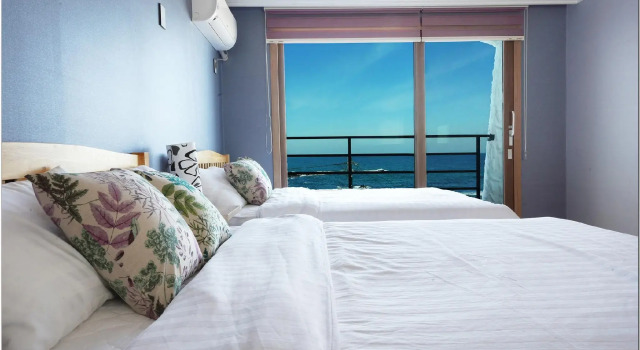 Airport 8Km, Ocean view 203 (Purple Love Room)