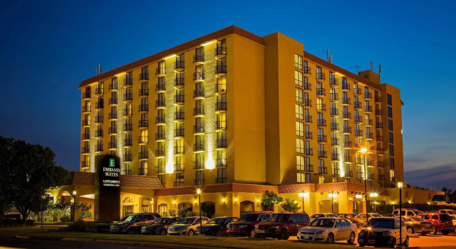 Embassy Suites Tulsa - I-44, Rezerwuj Hotel Tulsa Oklahoma