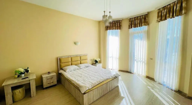 White House, Book Hotel Batumi 