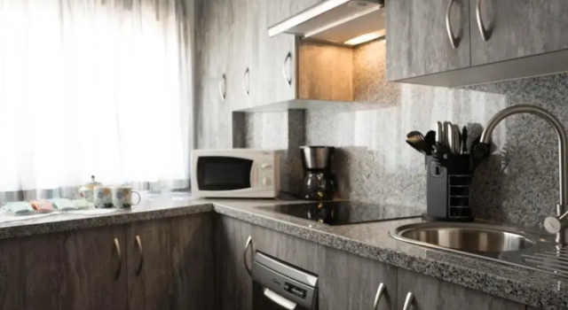 Close to Everything | A/C+ WiFi | 1min Beach |, Prenota Hotel Los Cristianos 