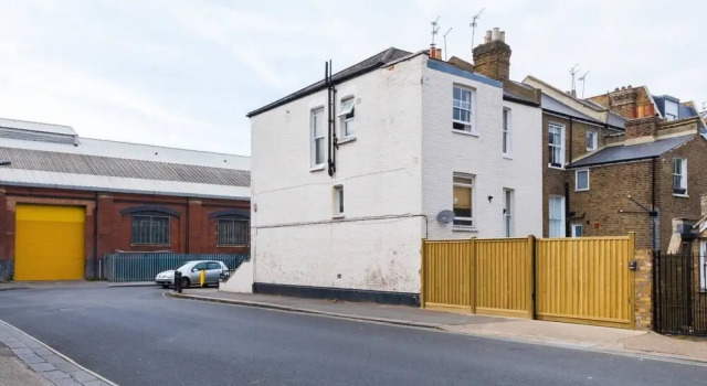 Beautiful Brook Green 2 bed Flat, Close to Tube