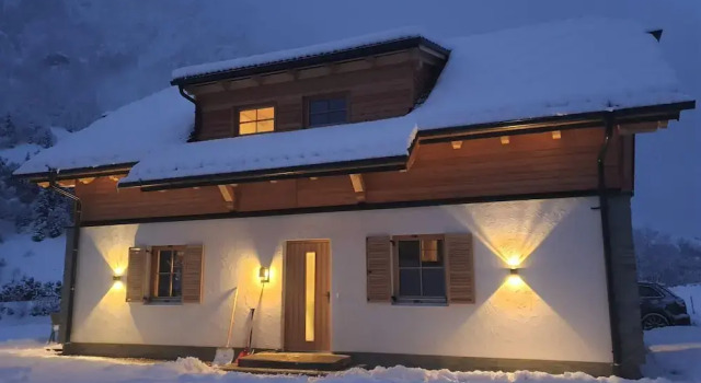 Bright Holiday Home in Donnersbachwald Styria With Sauna, Prenota Hotel Hotel a Stiria con parcheggio, Parcheggio