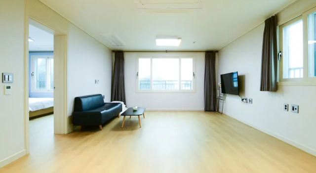 Семейный номер Deluxe JnB Family Hotel
