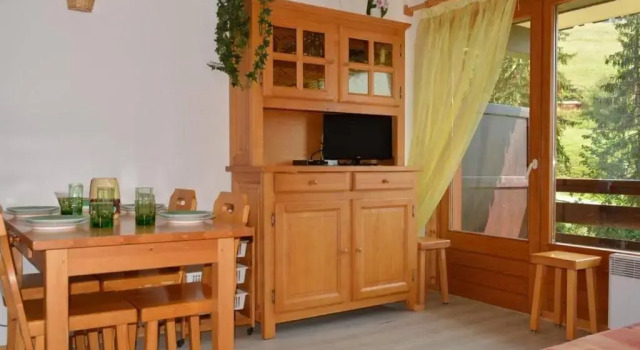 Appartement Le Grand-Bornand, 2 pièces, 5 personnes - FR-1-241-164, Забронировать Апартаменты/квартира Ле-Гран-Борнан Лыжный курорт на озере Анси