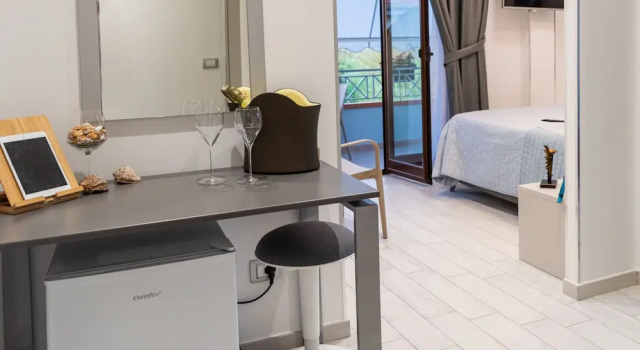 Семейный номер Standard с балконом и с видом на город Cilento Suite - Vinarte B&B