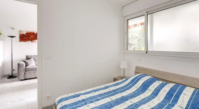 4 people apartment - AC and swimming pool by Weekome