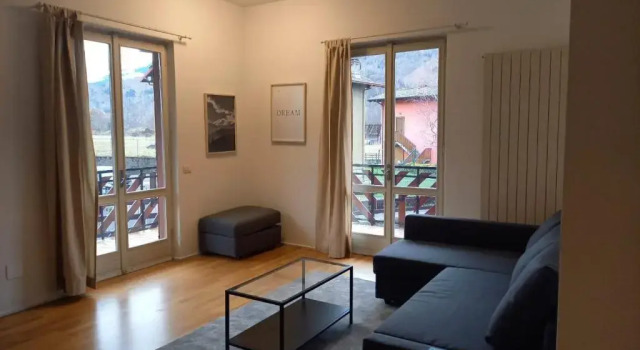 Presolana Home, Забронировать Отель Отели в центре Кастьоне-делла-Презолана, в центре
