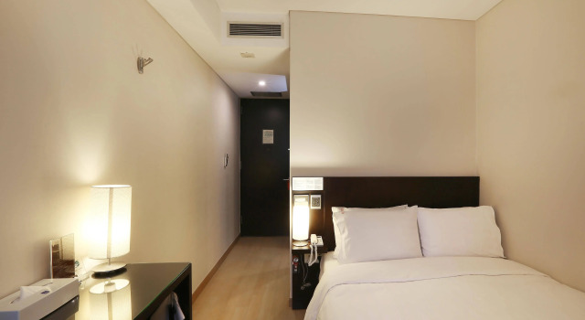 Doulos Hotel, Rezerwuj Hotel Hotele w Seul z parkingiem, w pobliżu Honghwamun Gate, Parking