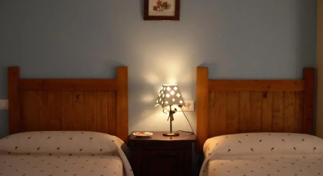 Hotel Rural Aguallevada, Забронировать Отель Робледа-Сервантес 