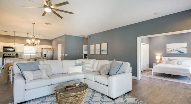 Florida Gem: Saltwater Pool By Beaches & Kayaking!, Buchen Sie Ferienhaus Jensen Beach Florida