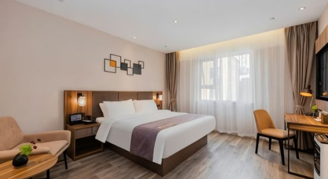 Люкс Homeinn Plus Hotel (Ma'anshan Wanda Plaza Mengniu Industrial Park)