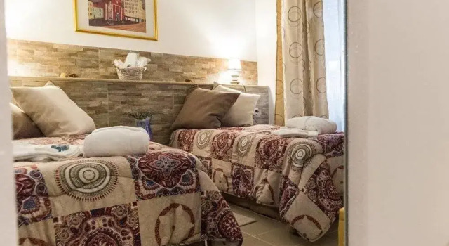 Vebis Guesthouse, Rezervovat Hotel Hotely v Lazio s parkováním, Parkování