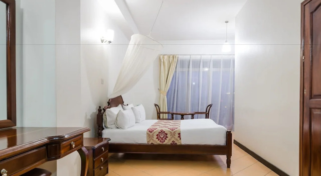 Deluxe Doppel Zimmer mit Balkon und mit Stadtblick Hotel Triangle