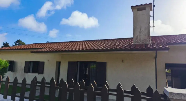 Charming Villa Close to Quinta da Barca, Rezervasyon Villa Gandra 