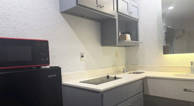 Трёхместный номер Standard Economy Lodge by Hotel O Texas City